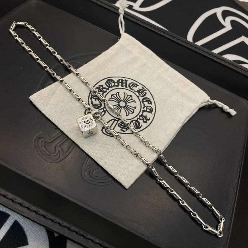 Chrome Hearts Necklaces Stylish 242724