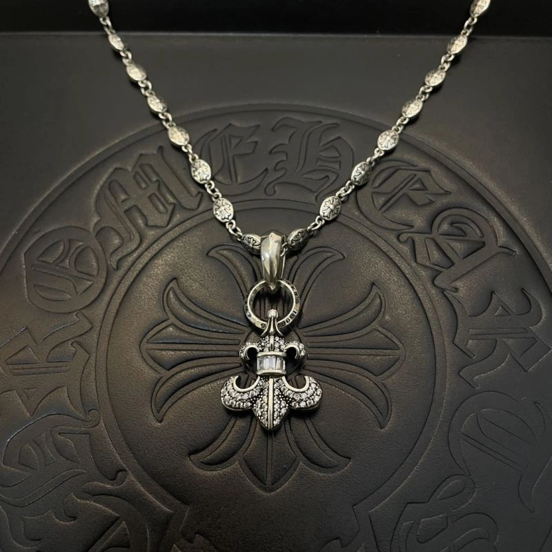 Bold Chrome Hearts Necklaces 242707