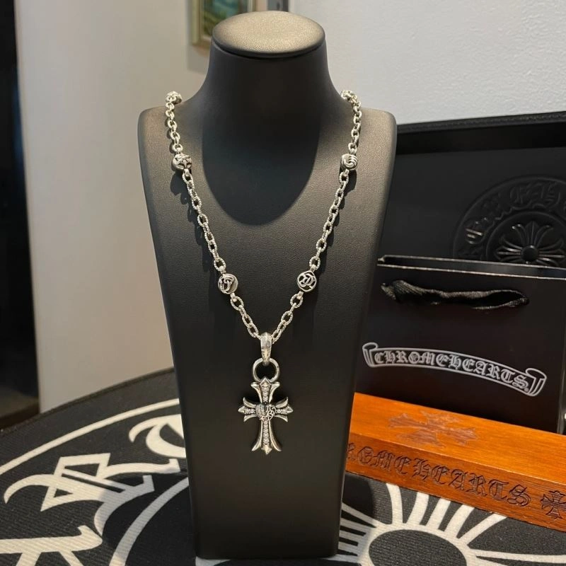Sophisticated Chrome Hearts Necklaces 242692