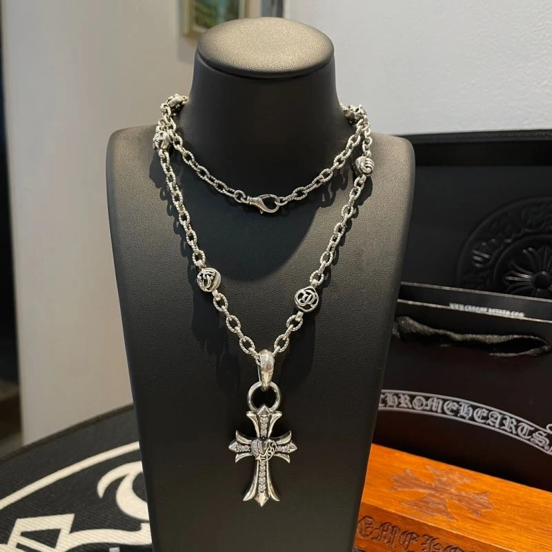 Sophisticated Chrome Hearts Necklaces 242692