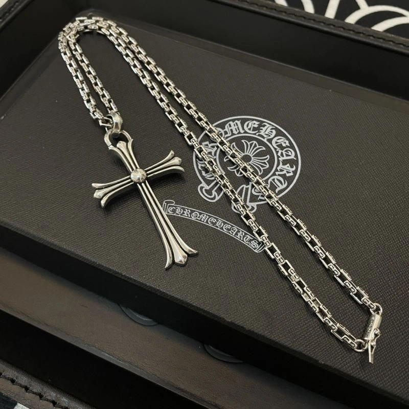 Fashionable Chrome Hearts Necklaces 242675