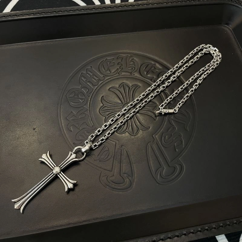 Fashionable Chrome Hearts Necklaces 242675