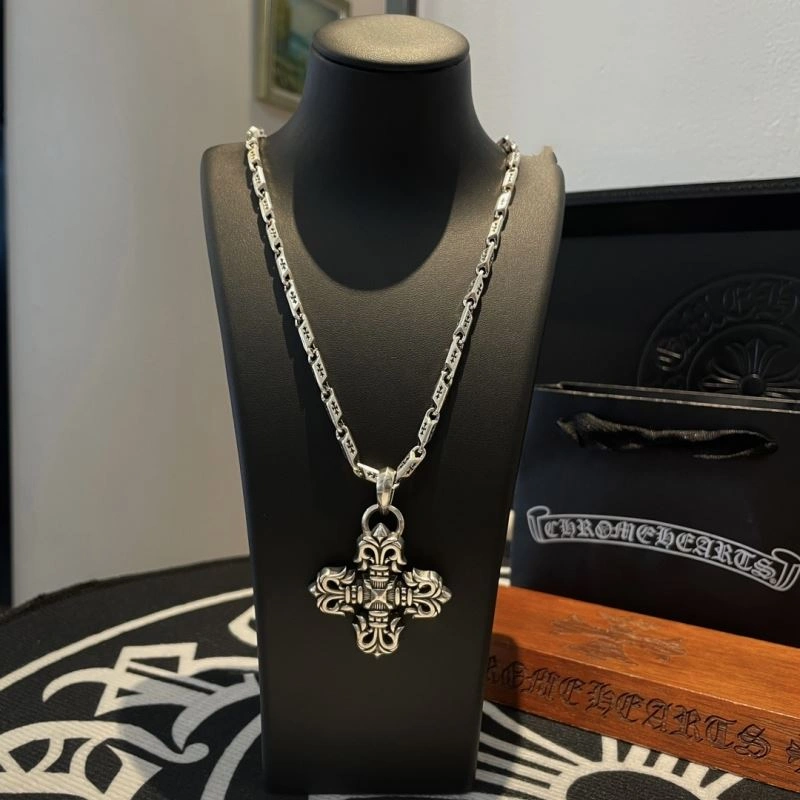 Chrome Hearts Necklaces EasyMatch 242664