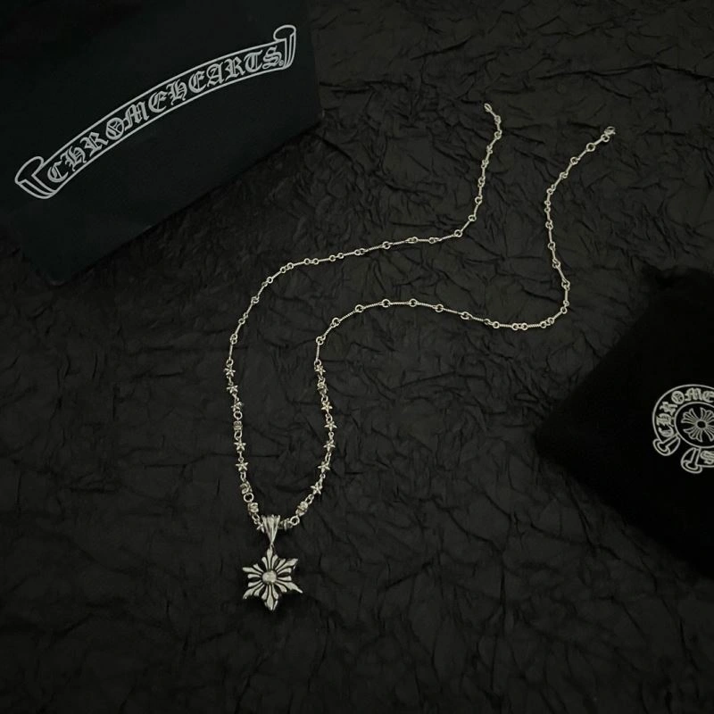 Efficient Chrome Hearts Necklaces 242654