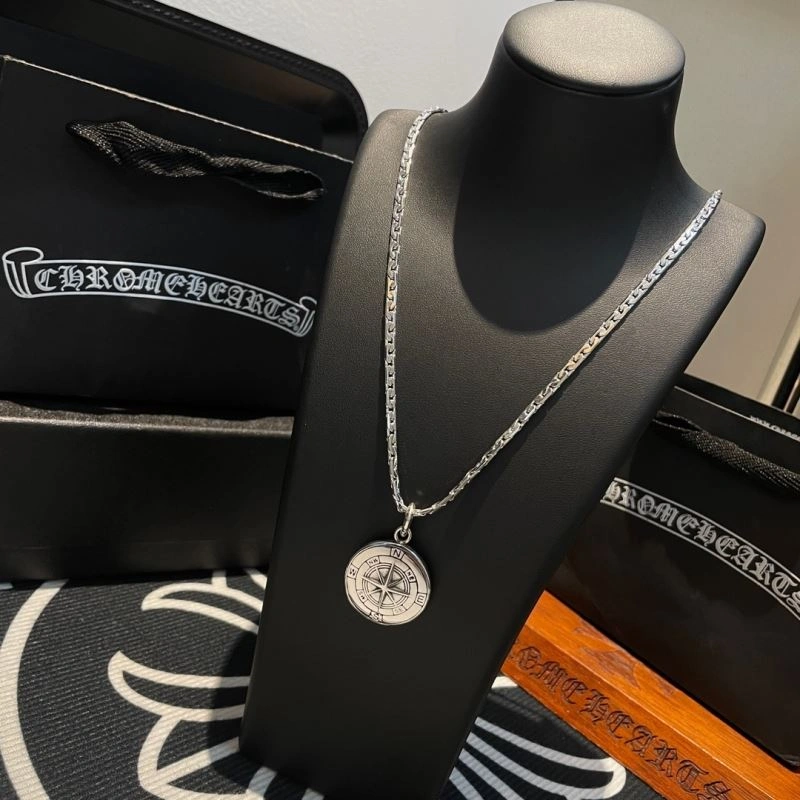 SmoothTexture Chrome Hearts Necklaces 242627