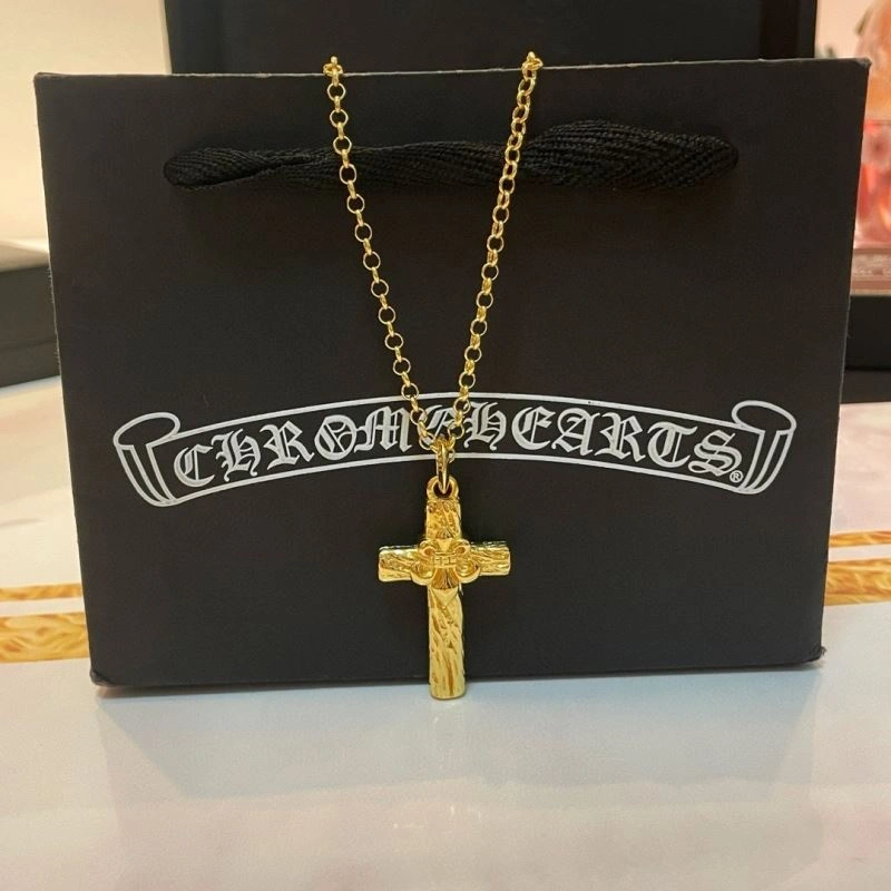 Bold Chrome Hearts Necklaces 242613