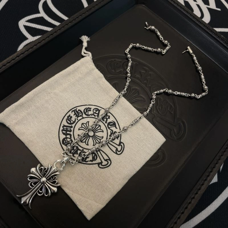 Bold Chrome Hearts Necklaces 242610