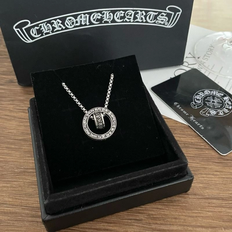 Bright Chrome Hearts Necklaces 242603