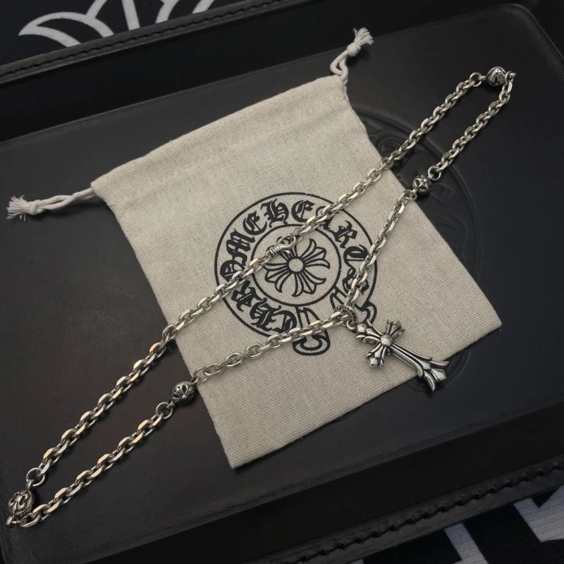 Youthful Chrome Hearts Necklaces 242604