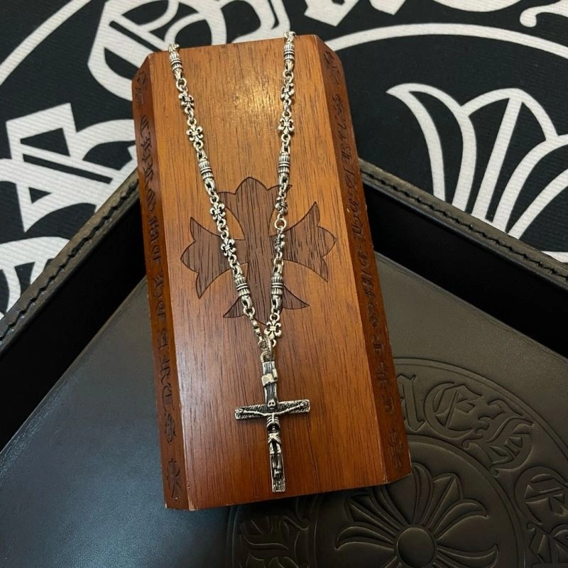 Refined Chrome Hearts Necklaces 242509