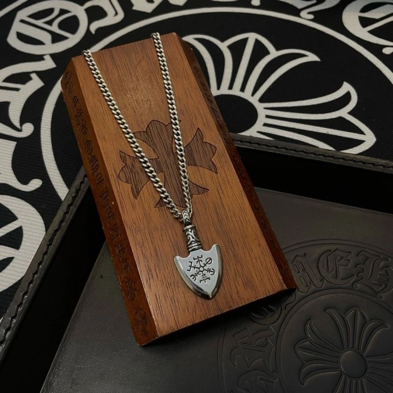 WaterResistant Chrome Hearts Necklaces 242504