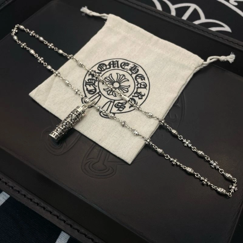 Fashionable Chrome Hearts Necklaces 242453