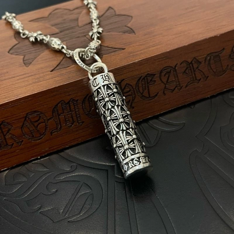 Fashionable Chrome Hearts Necklaces 242453
