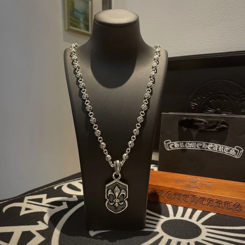 Classic Chrome Hearts Necklaces 242442