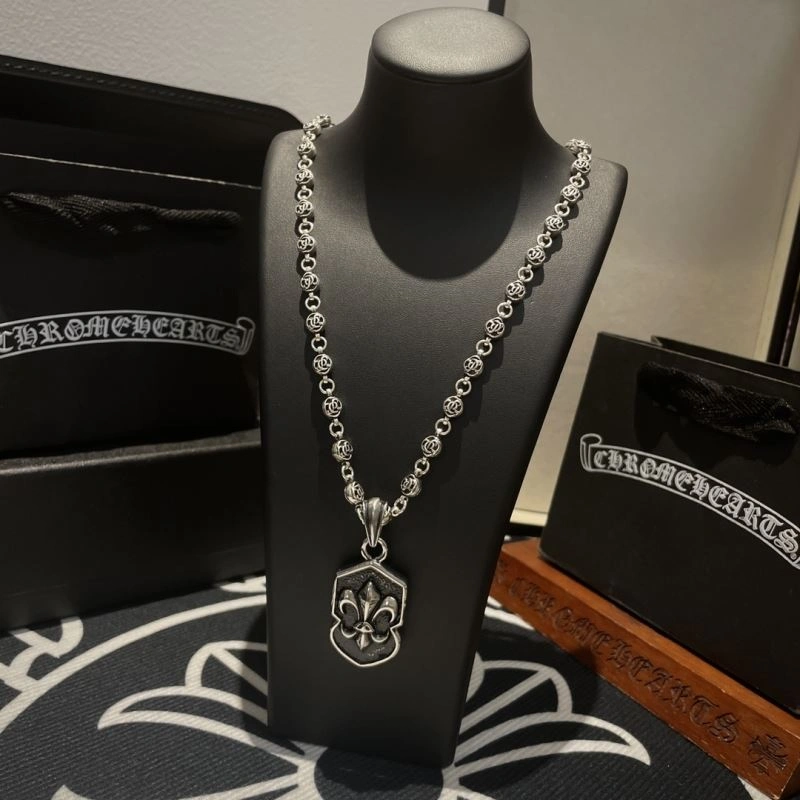 Classic Chrome Hearts Necklaces 242442