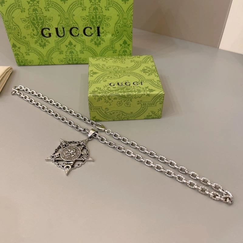 Snug Chrome Hearts Necklaces 242437