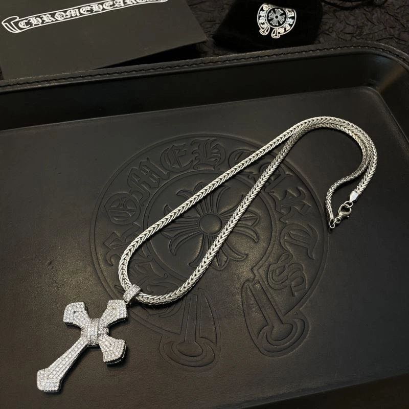 Sophisticated Chrome Hearts Necklaces 242427