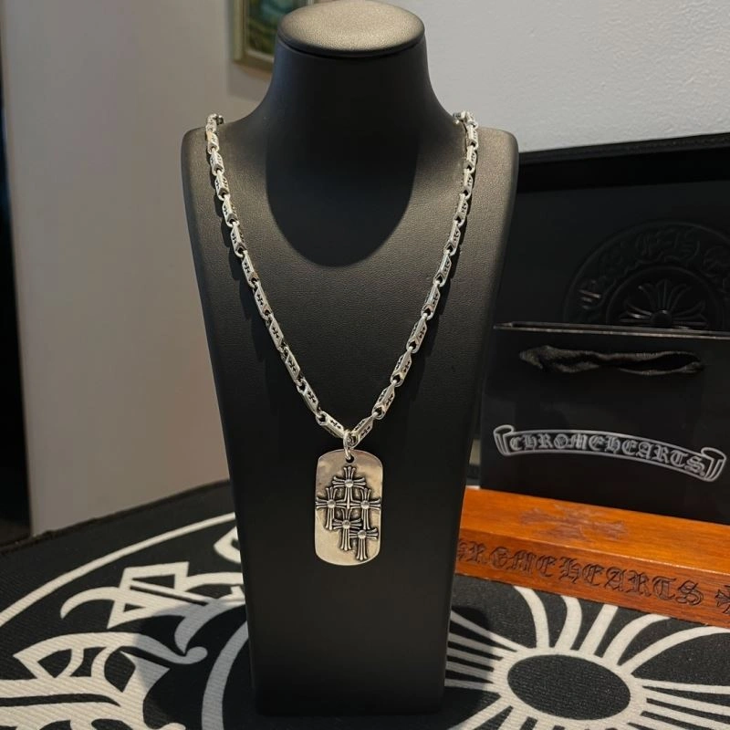 Sophisticated Chrome Hearts Necklaces 242439