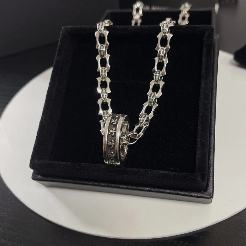 Flexible Chrome Hearts Necklaces 242403