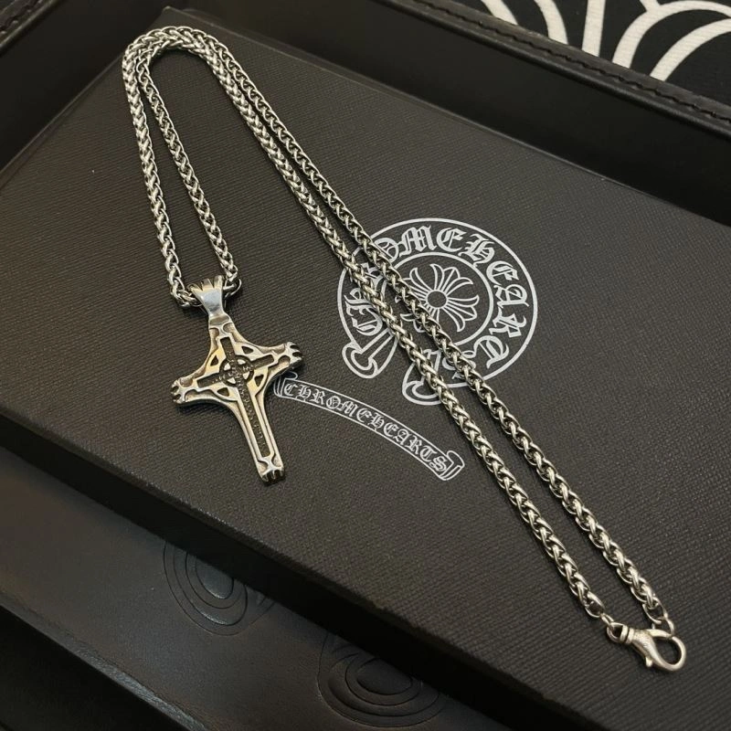 Soft Chrome Hearts Necklaces 242373
