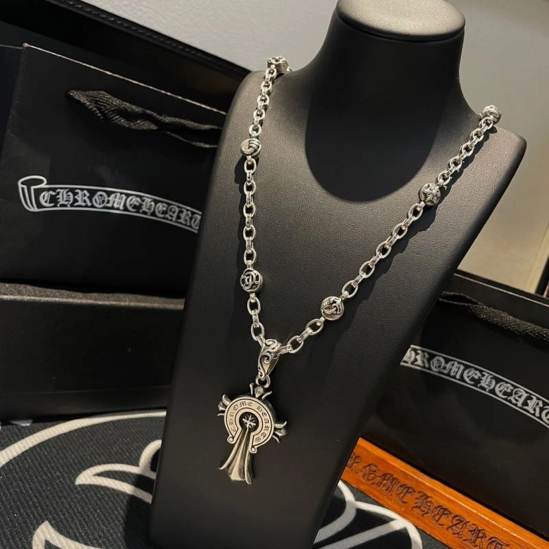 Trendsetting Chrome Hearts Necklaces 242377