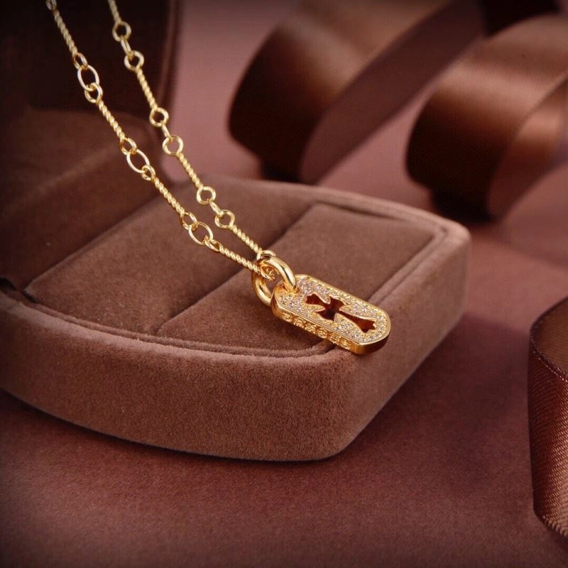 Comfortable Chrome Hearts Necklaces 236396