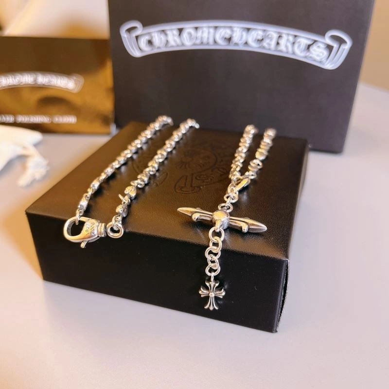 Bright Chrome Hearts Necklaces 242384