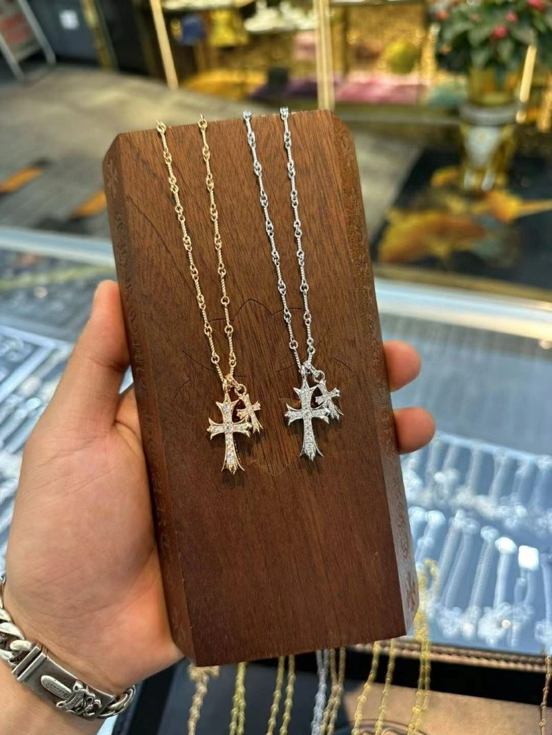 UrbanStyle Chrome Hearts Necklaces 241896