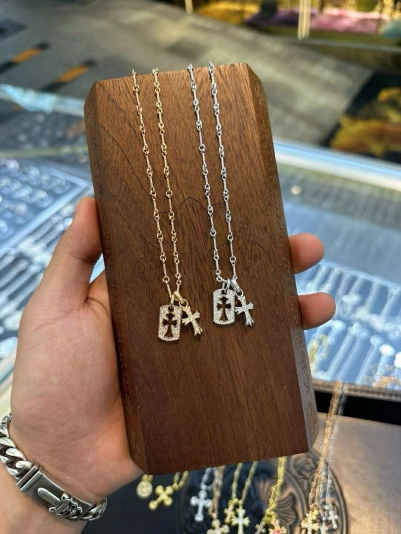 UrbanStyle Chrome Hearts Necklaces 241896