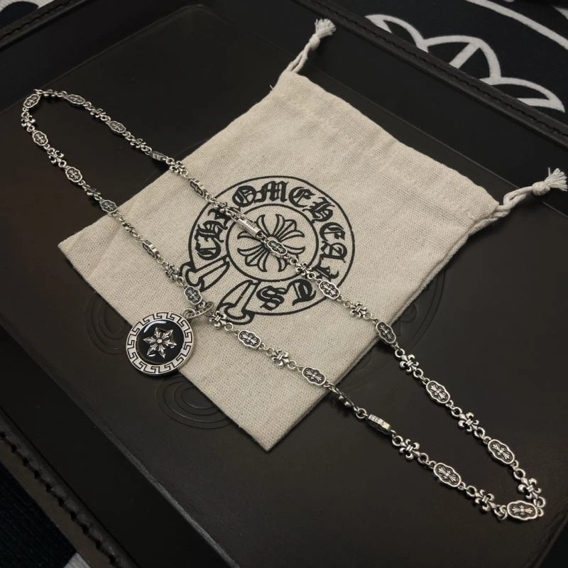 Chrome Hearts Necklaces Stylish 241890