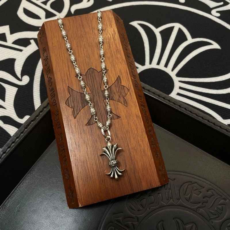 Fashionable Chrome Hearts Necklaces 241875