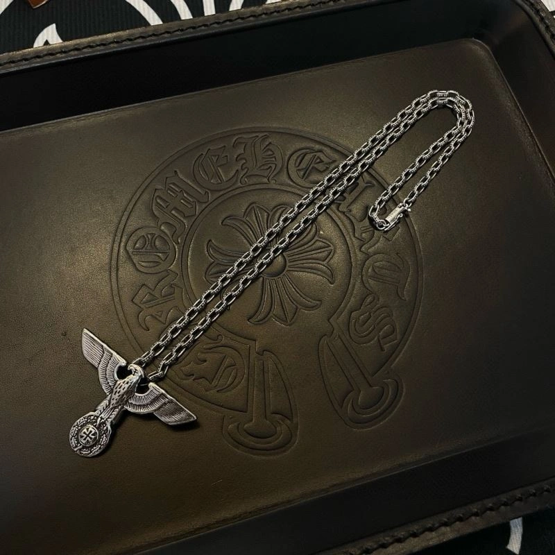 SoftTouch Chrome Hearts Necklaces 241871