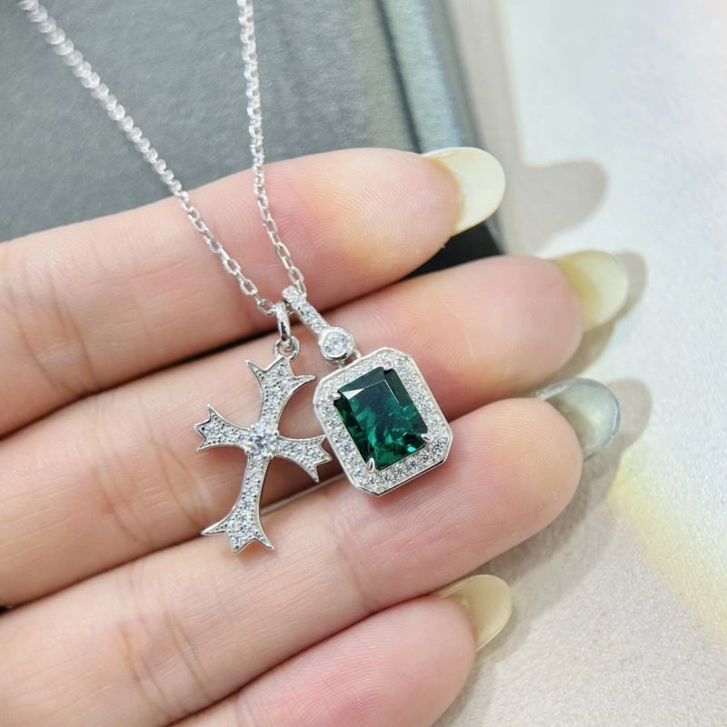 Trendsetting Chrome Hearts Necklaces 241868