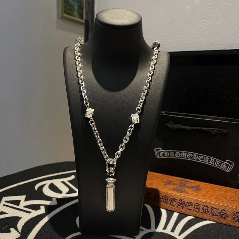 Vibrant Chrome Hearts Necklaces 241869