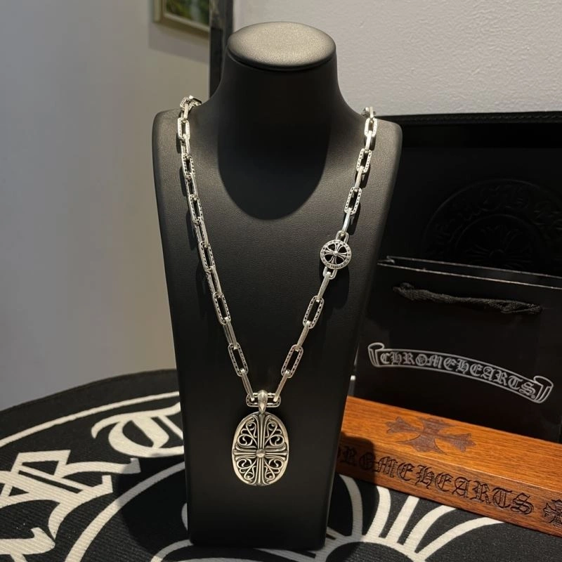Sophisticated Chrome Hearts Necklaces 241867