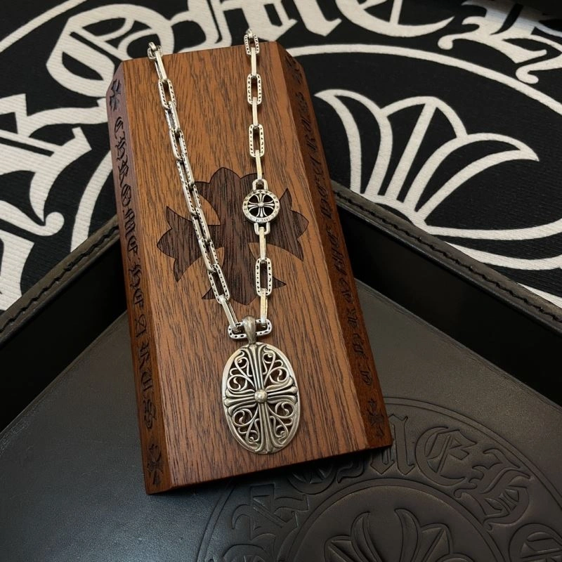 Sophisticated Chrome Hearts Necklaces 241867