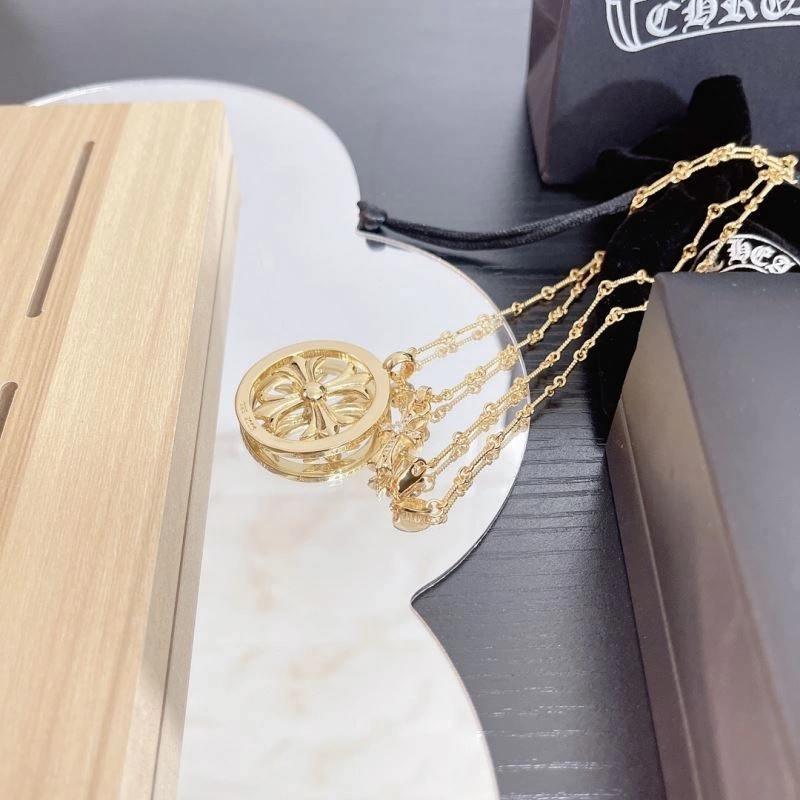 Bold Chrome Hearts Necklaces 241854