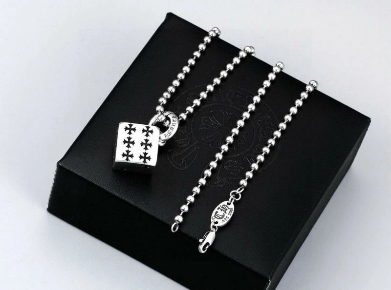 Resilient Chrome Hearts Necklaces 241835