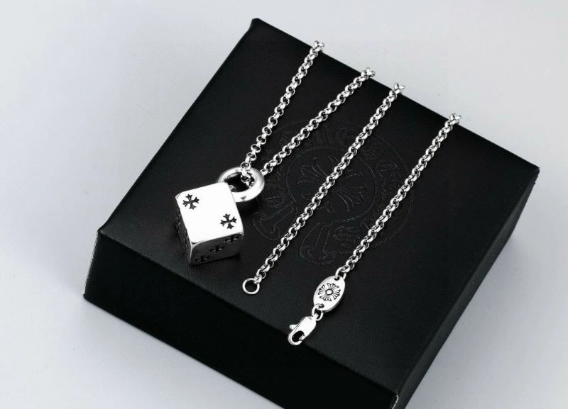 Resilient Chrome Hearts Necklaces 241835