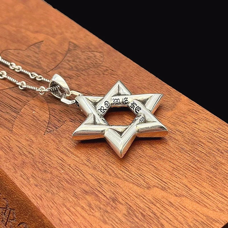 ZipUp Chrome Hearts Necklaces 241841