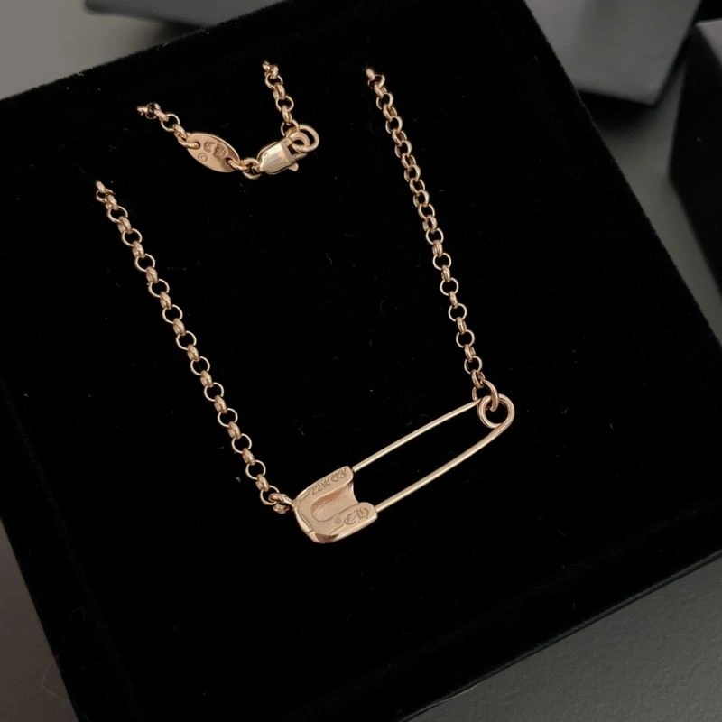 WaterResistant Chrome Hearts Necklaces 241834