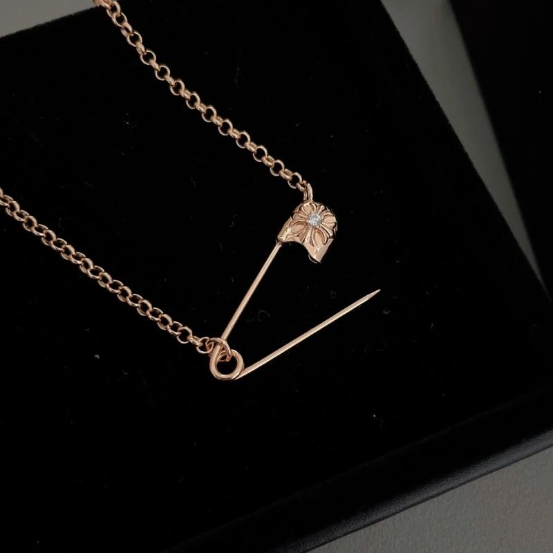 WaterResistant Chrome Hearts Necklaces 241834