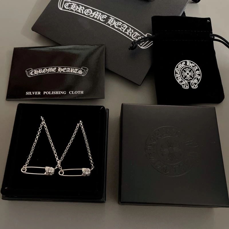 SmoothTexture Chrome Hearts Necklaces 241830