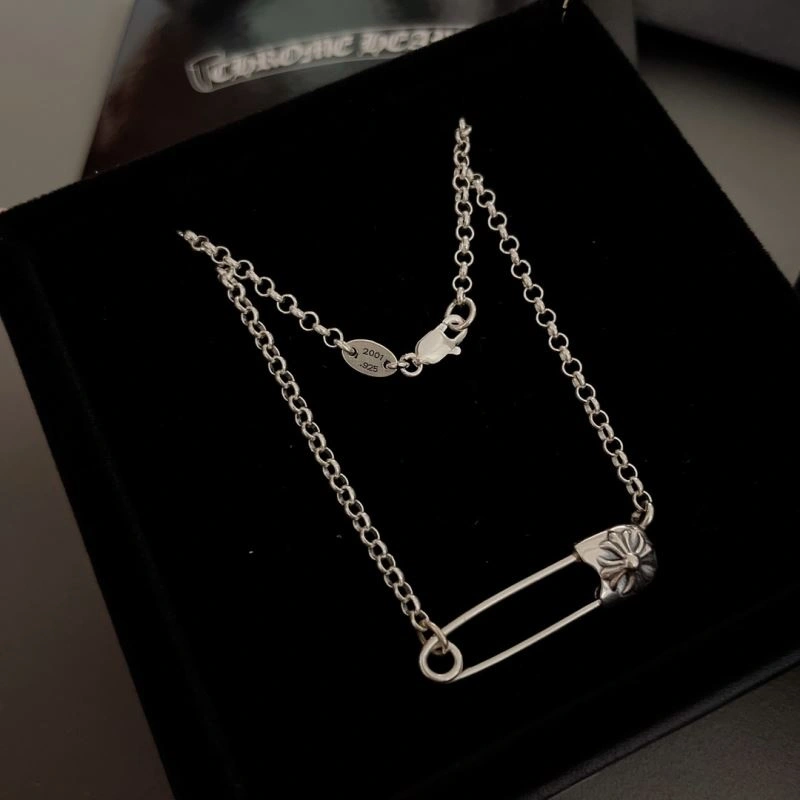 SmoothTexture Chrome Hearts Necklaces 241830