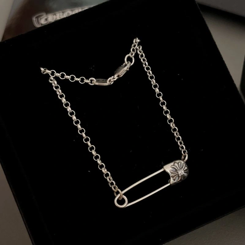 SmoothTexture Chrome Hearts Necklaces 241830