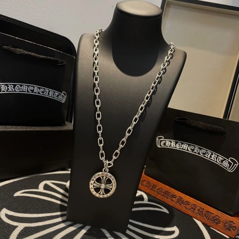 Elegant Chrome Hearts Necklaces 241810