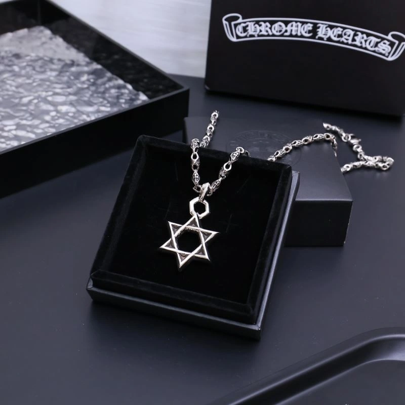 Breathable Chrome Hearts Necklaces 241798