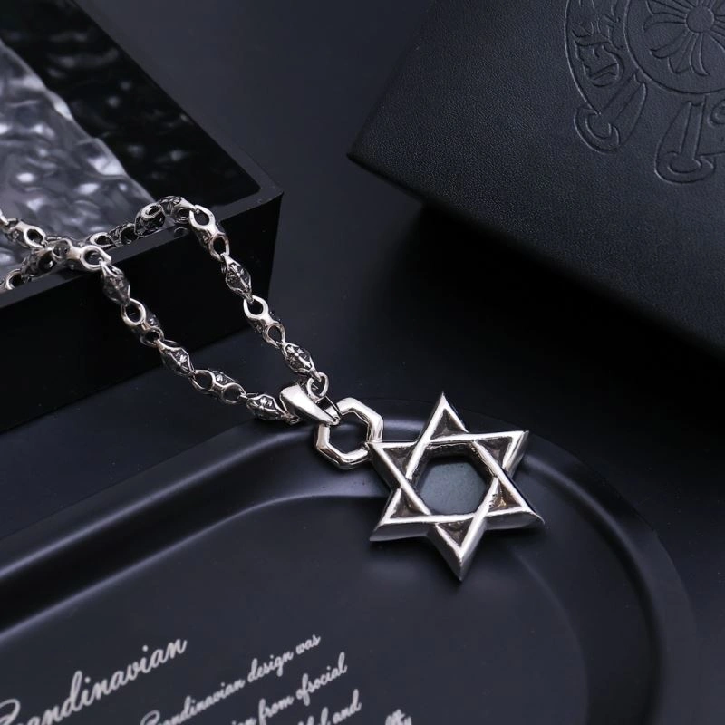 Breathable Chrome Hearts Necklaces 241798