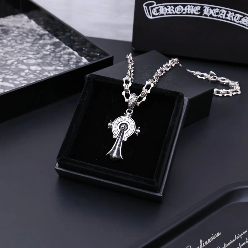 Practical Chrome Hearts Necklaces 241800