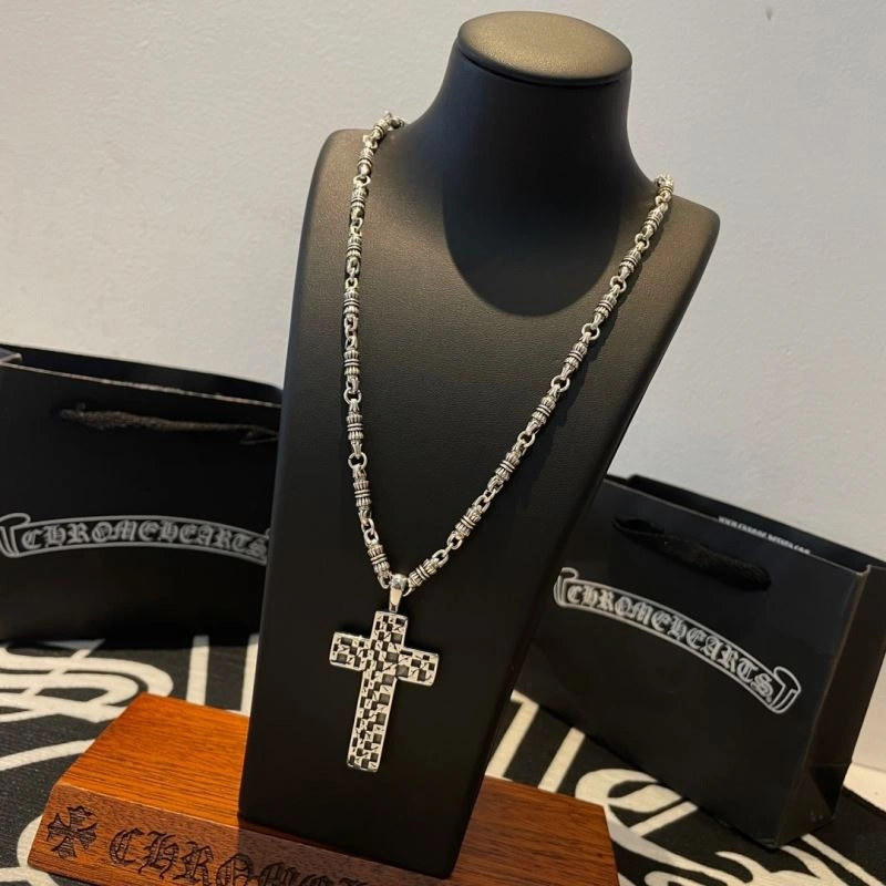 EyeCatching Chrome Hearts Necklaces 241815